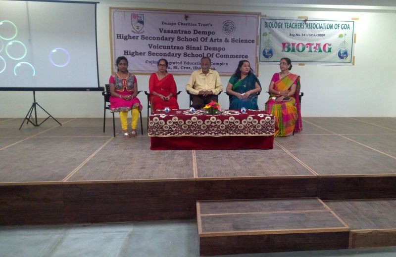 Chief Guest for the Bio Tag Quiz Dr. Hiremath seen along with the President of Bio Tag Mrs. Shubhada Shirodkar, (second left), Bio Tag Secretary, M